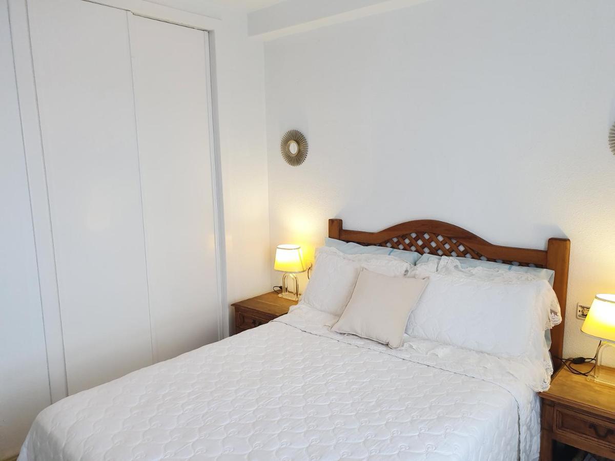 Apartment In Campoamor Overlooking The Swimming Pool 외부 사진