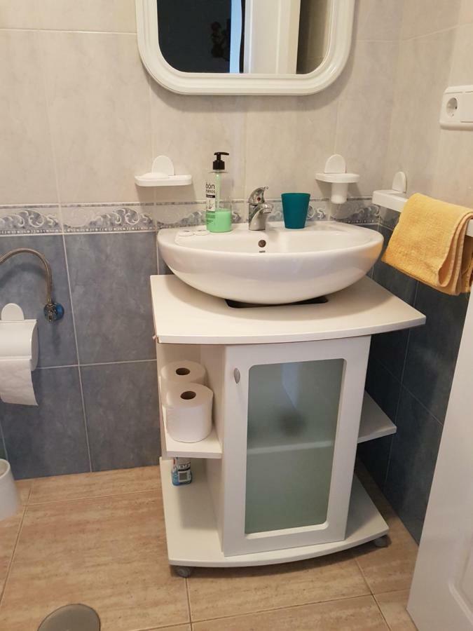 Apartment In Campoamor Overlooking The Swimming Pool 외부 사진
